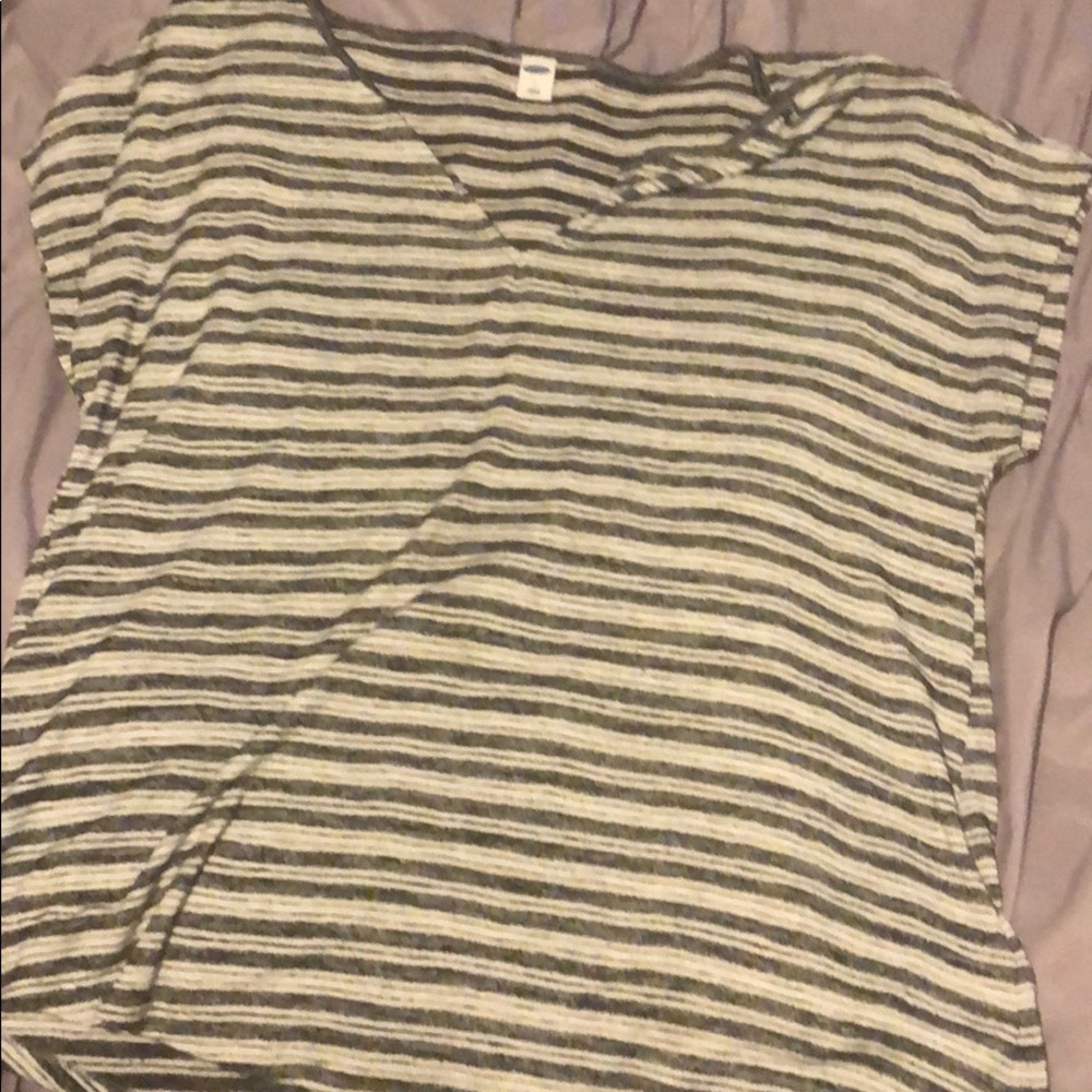 Old navy shirt